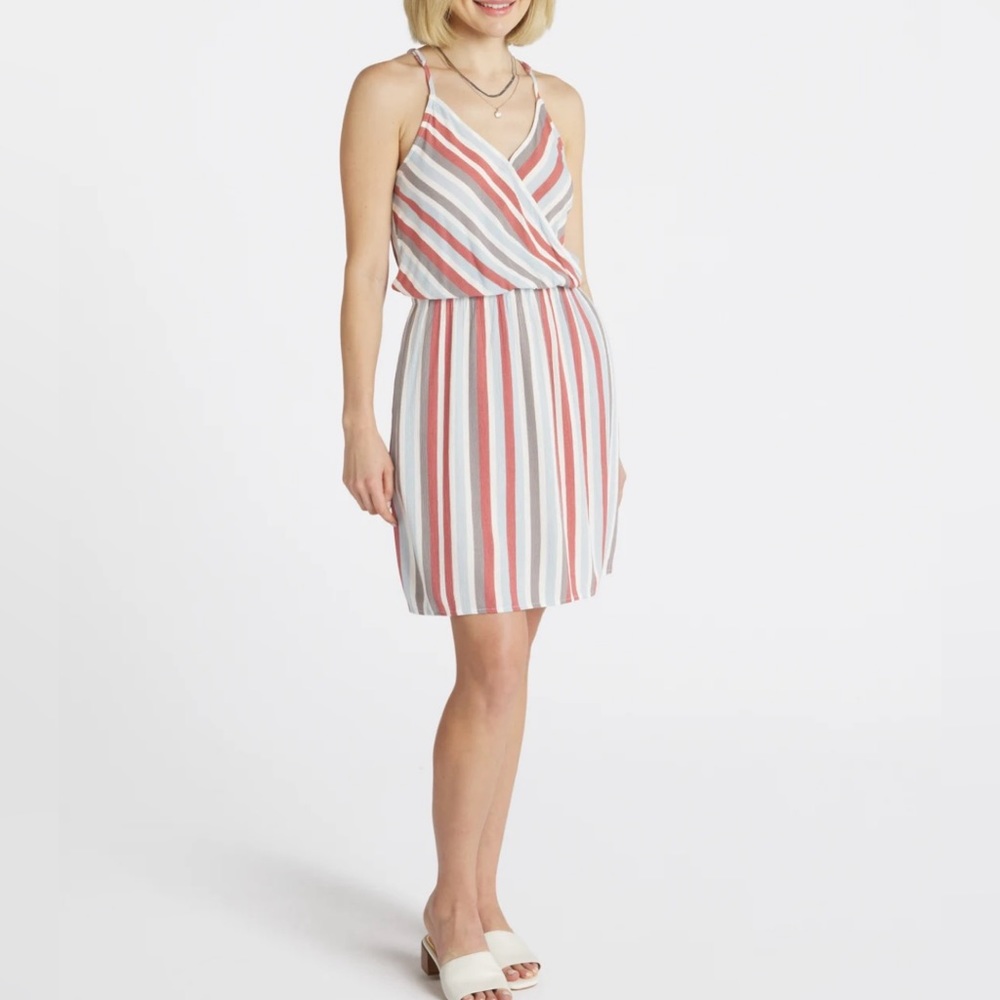 MARKET & SPRUCE
Liliana Surplice Dress